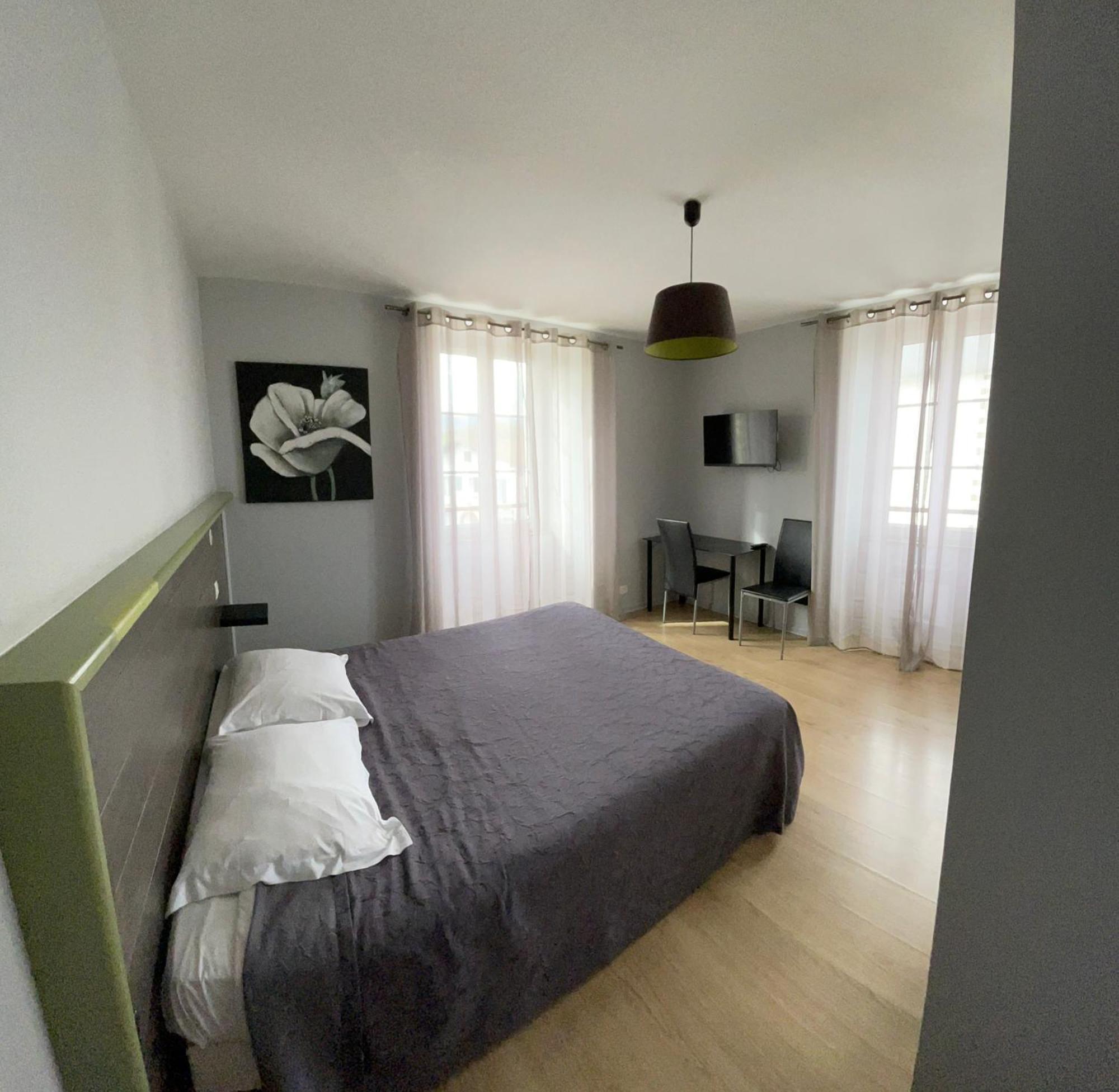 Hotel Mendy Saint-Jean-le-Vieux  Esterno foto