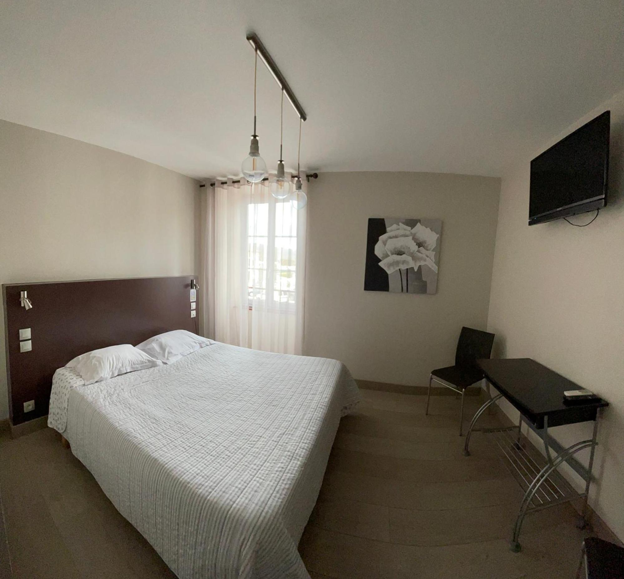 Hotel Mendy Saint-Jean-le-Vieux  Esterno foto